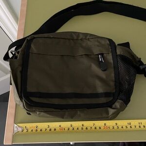 Derek Alexander Nylon Multi Pocket Purse